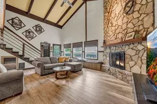 106 Kick Turn Ln, Beech Mountain, NC 28604 - Photo 1
