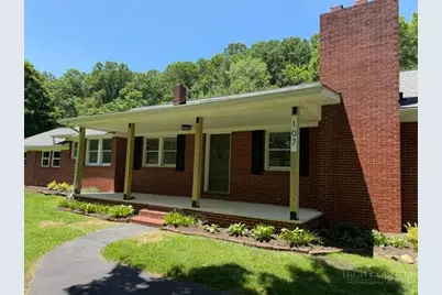 107 W Seventh Street, West Jefferson, NC 28694 - Photo 1