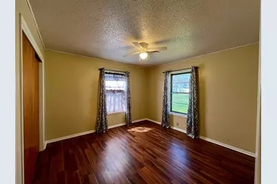 107 N Greenwood, Buchanan Dam, TX 78609 - Photo 9