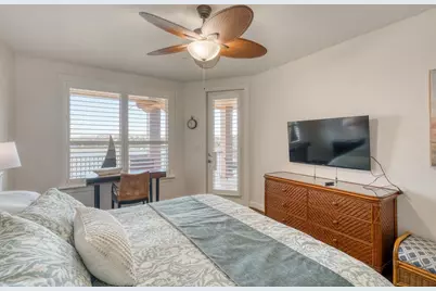 98 Island Drive #25, Horseshoe Bay, TX 78657 - Photo 11