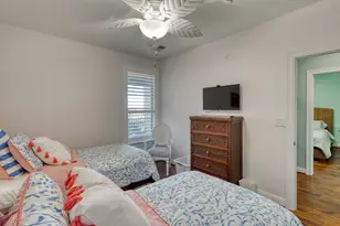 98 Island Dr, Horseshoe Bay, TX 78657 - Photo 17