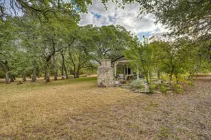 305A Cr 103, Lampasas, TX 76550 - Photo 25