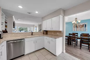 415 N Horseshoe Bay Blvd, Horseshoe Bay, TX 78657 - Photo 13