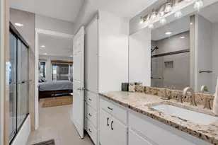 415 N Horseshoe Bay Blvd, Horseshoe Bay, TX 78657 - Photo 19