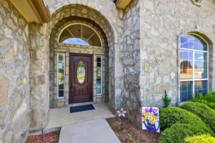 114 Friend's Wood Ave, Kingsland, TX 78639 - Photo 3