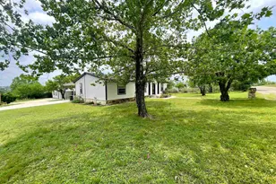 1108 Ashley, Llano, TX 78643 - Photo 29