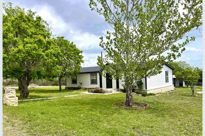 1108 Ashley, Llano, TX 78643 - Photo 3