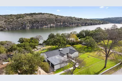 1204 Los Escondidos Street, Marble Falls, TX 78654 - Photo 29