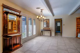 106 Flamingo Cir, Highland Haven, TX 78654 - Photo 9