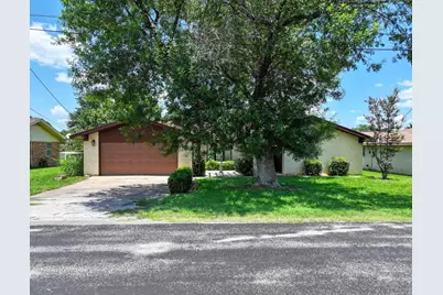 106 Flamingo Circle, Highland Haven, TX 78654 - Photo 5