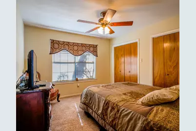 1113 Hackberry Drive, Marble Falls, TX 78654 - Photo 13