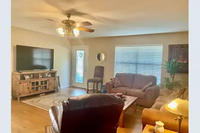 1113 Hackberry Drive, Marble Falls, TX 78654 - Photo 5