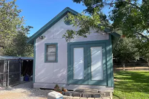 1113 Hackberry Dr, Marble Falls, TX 78654 - Photo 19