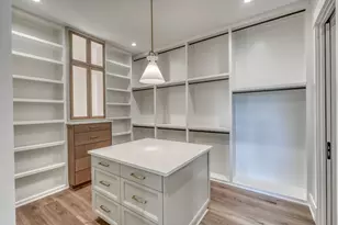 106 Edwards Cir, Horseshoe Bay, TX 78657 - Photo 15