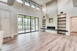 106 Edwards Cir, Horseshoe Bay, TX 78657 - Photo 3