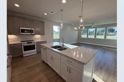 107 Preston Trail, Meadowlakes, TX 78654 - Photo 3