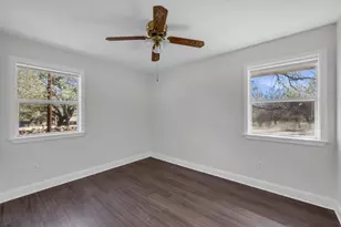 325 Sandy Harbor Dr, Horseshoe Bay, TX 78657 - Photo 17