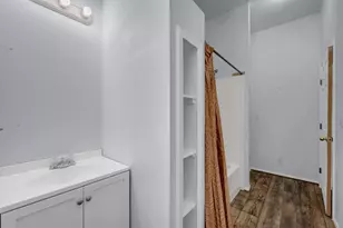 325 Sandy Harbor Dr, Horseshoe Bay, TX 78657 - Photo 21