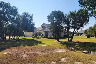 101 Rocky Summit Ct, Spicewood, TX 78669 - Photo 5