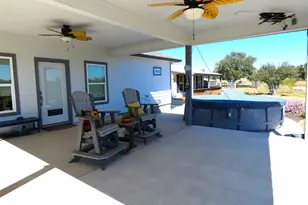 202 W Rio Llano Dr, Llano, TX 78643 - Photo 5