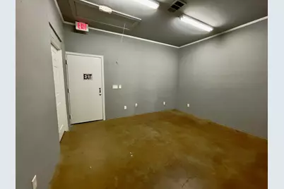 802 N Phillips Ranch Road, Granite Shoals, TX 78654 - Photo 11