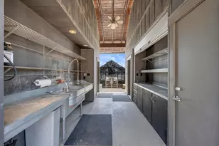 118 Mountain View Cir, Burnet, TX 78611 - Photo 25