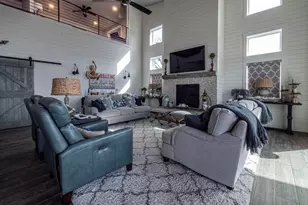 1002 Pecan Circle Circle, Marble Falls, TX 78654 - Photo 17