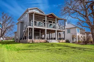 1002 Pecan Circle Circle, Marble Falls, TX 78654 - Photo 29