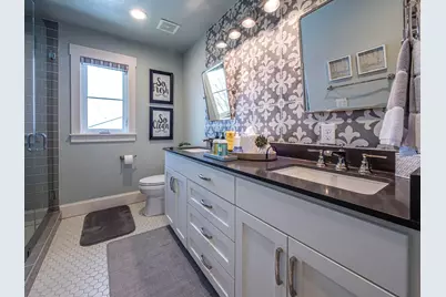 1002 Pecan Circle Circle, Marble Falls, TX 78654 - Photo 15