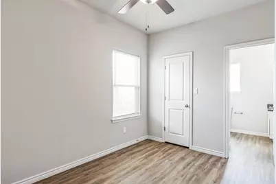 203 Peruna Drive, Marble Falls, TX 78654 - Photo 25