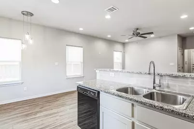 203 Peruna Drive, Marble Falls, TX 78654 - Photo 9