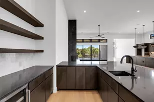 206 Azalea Loop, Horseshoe Bay, TX 78657 - Photo 5