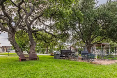 806 Highcrest #4 Drive, Granite Shoals, TX 78654 - Photo 25