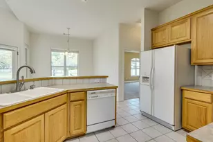 207 Flamingo Cir Circle, Highland Haven, TX 78654 - Photo 11