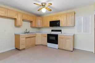 1515 Bee Ln, Tow, TX 78672 - Photo 11