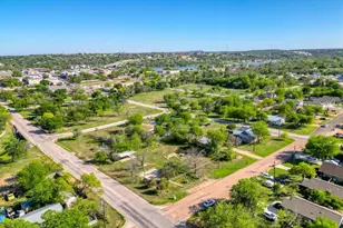 309 Ave M, Marble Falls, TX 78654 - Photo 3