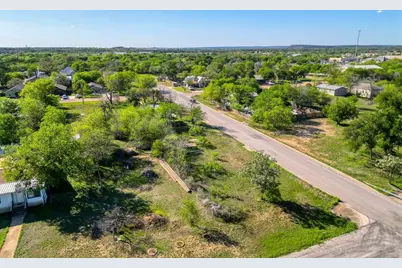 309 Avenue M, Marble Falls, TX 78654 - Photo 19