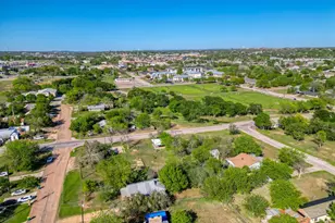 309 Ave M, Marble Falls, TX 78654 - Photo 7