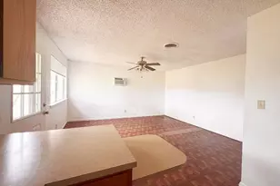 106 Logan Dr, Buchanan Dam, TX 78609 - Photo 5