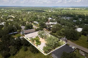 714 Pine, Cottonwood Shores, TX 78657 - Photo 5