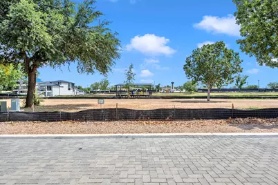 32 Lake Street, Kingsland, TX 78639 - Photo 9