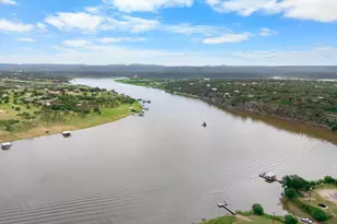 112 Mari Ln, Spicewood, TX 78669 - Photo 19