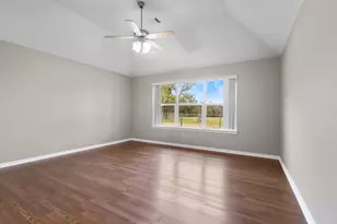 112 Mari Ln, Spicewood, TX 78669 - Photo 11