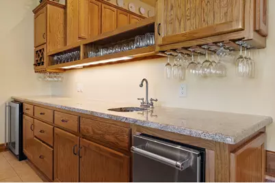 304 Hi Ridge, Horseshoe Bay, TX 78657 - Photo 19