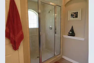 220 W Lakecrest Drive, Bluffton, TX 78607 - Photo 17