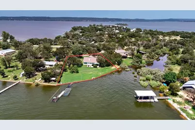 220 W Lakecrest Drive, Bluffton, TX 78607 - Photo 29