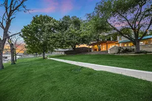 1704 Bluebonnet, Kingsland, TX 78639 - Photo 9