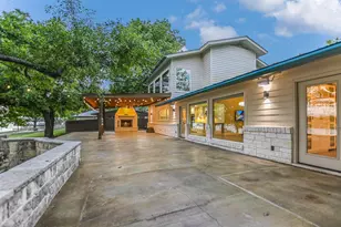 1704 Bluebonnet, Kingsland, TX 78639 - Photo 7