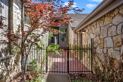 109 Lachite #2, Horseshoe Bay, TX 78657 - Photo 3