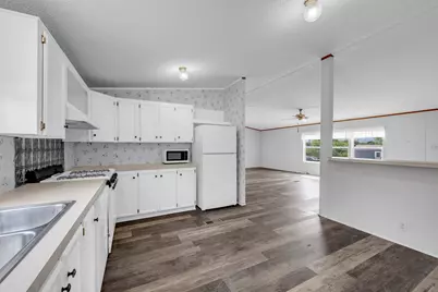 156 Julie Lane, Kingsland, TX 78639 - Photo 13